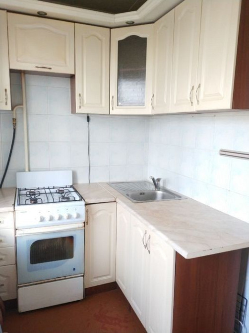 Однокімнатна квартира біля метро "Харківська" Київ - зображення 7