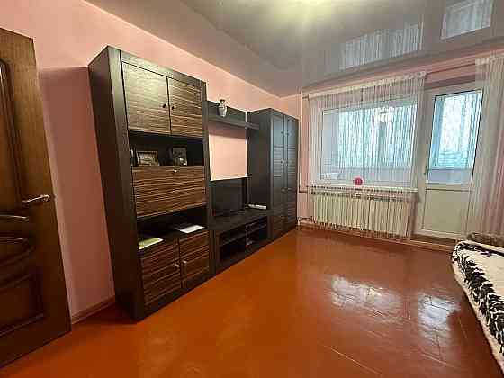 Продам 1 кімнатну простору 40.5 м2 Район Робочої Пушкіна Тітова Дніпро