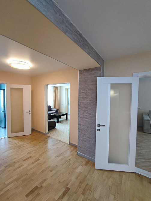 3к 83м2, Нижня Горова 57, новий ремонт Черкаси - зображення 1