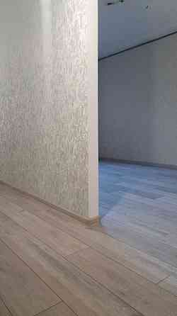 Однокімнатна квартира на середньому поверсі в бажаному районі 