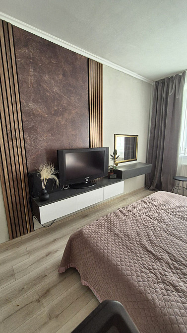 2 кім, 3 кім квартира в центрі ( кухня-студія) Височана, 18 Ивано-Франковск - изображение 1