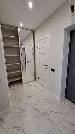 1квартира з новеньким ремонтом ЖКЧехов Парк 62000$Центральний парк Ирпень