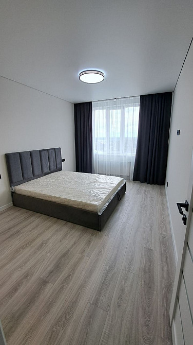 1квартира з новеньким ремонтом ЖКЧехов Парк 62000$Центральний парк Ірпінь - зображення 3