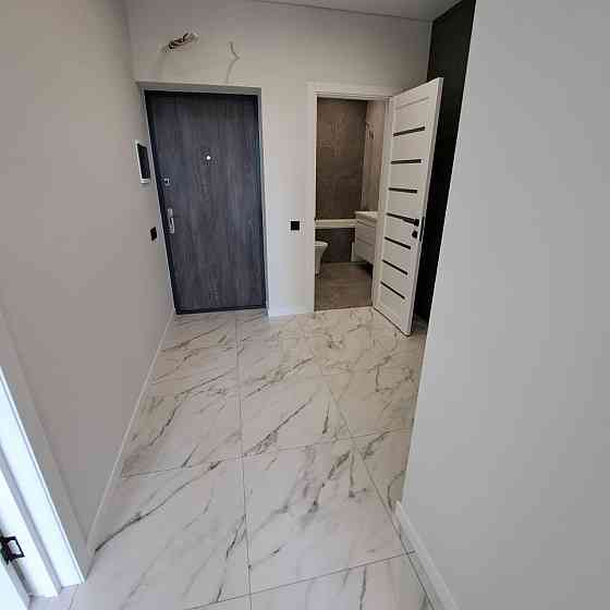 Новенька 1квартира 41,7м Р-н Центральний Парк 62000$ Ирпень