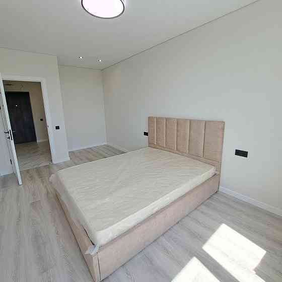 Новенька 1квартира 41,7м Р-н Центральний Парк 62000$ Ирпень