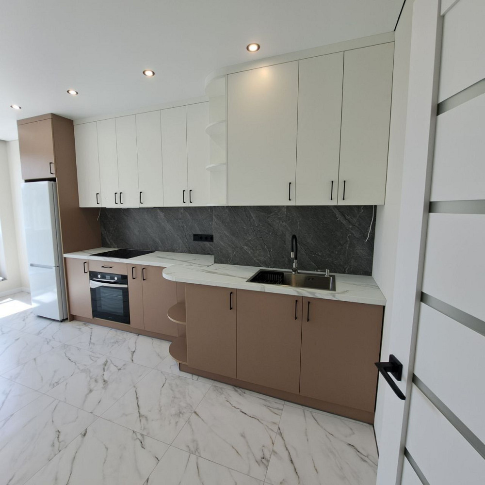 Новенька 1квартира 41,7м Р-н Центральний Парк 62000$ Ірпінь - зображення 1