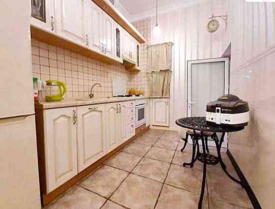 Продам 3 к. квартиру в хорошем состоянии на Маразлиевской Одесса