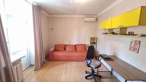 Продаж квартири Харківське шосе 152 Київ