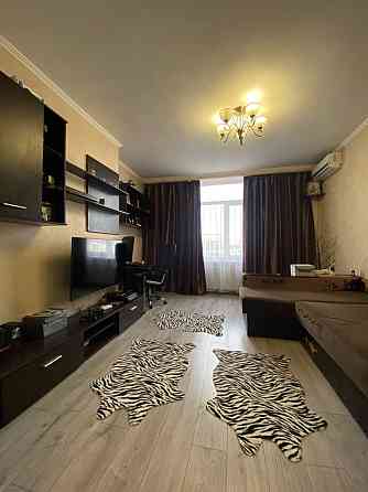 Продам двокімнатну квартиру в ЖМ «7 Небо» Авангард