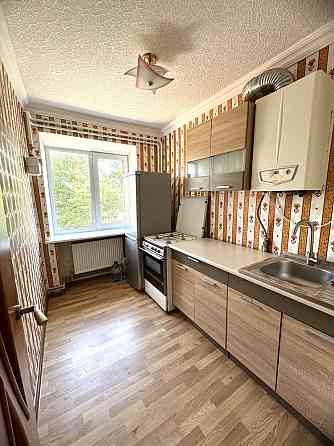 Квартира 2 кімнати, індивід.опал. 42 кв. Центр, район 6 школи Прилуки Прилуки