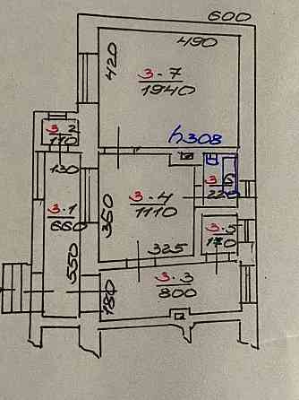 продається 2- x кімнатна квартира без ремонту ! Мукачево