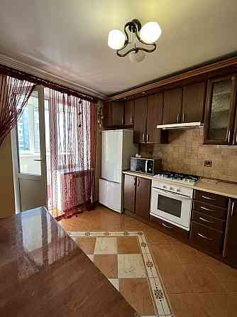 Оренда великої 3 кімн квартири рн Міськомолокозавод Житомир