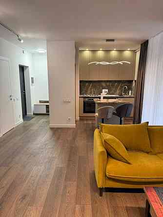 Оренда 2кім+кухня студіо перша здача посеред лісу Брюховичі Брюховичі