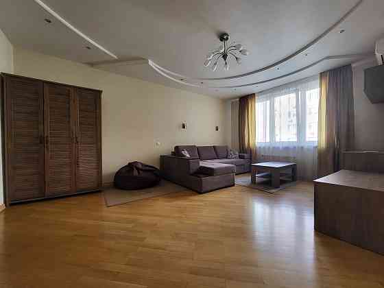 Оренда 1-к м.Лівобережна,  вул. Р. Окіпної Киев