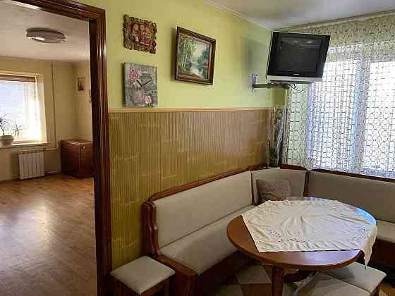 Однокімнатна квартира біля м. Академмістечко 7 хв пішки! Киев