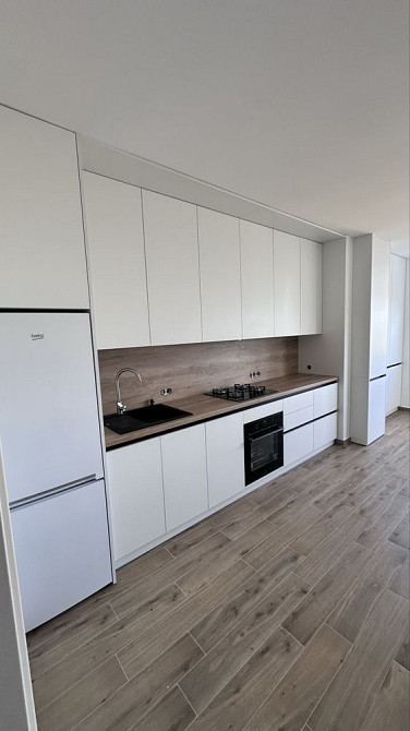 Оренда квартири Мікльоша Львов - изображение 1