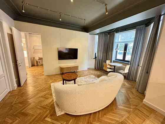 Оренда 2-кімн квартири вул.Ефремова парк Шевченко Днепр