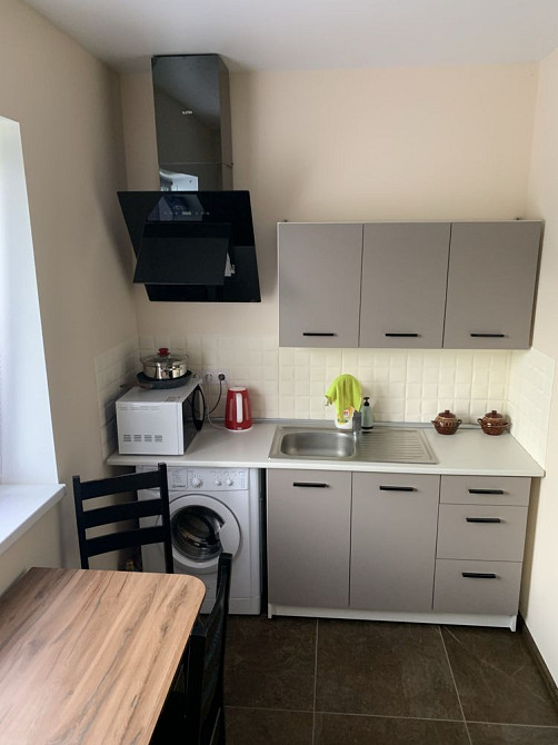 Продаж квартири 31,5 м.кв в Дарницькому районі Київ - зображення 1