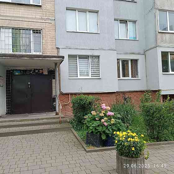 Продаж квартири  по вул. Пулюя Львов