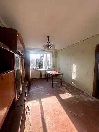 Продам 2-х кімнатну квартиру в районі 14-ої школи Кам`янець-Подільський