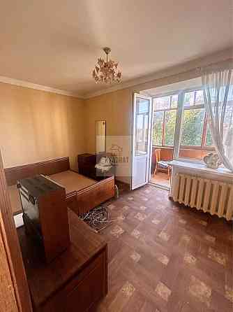 Продам 2-х кімнатну квартиру в районі 14-ої школи Кам`янець-Подільський