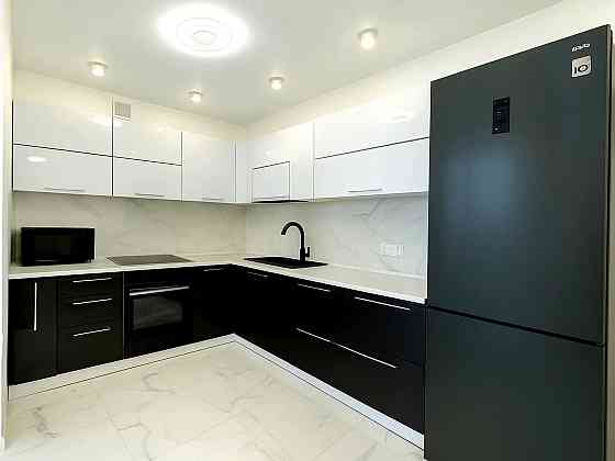 Дизайнерська 3к квартира 78,6м² у ЖК Зарічний біля метро Славутич! Київ