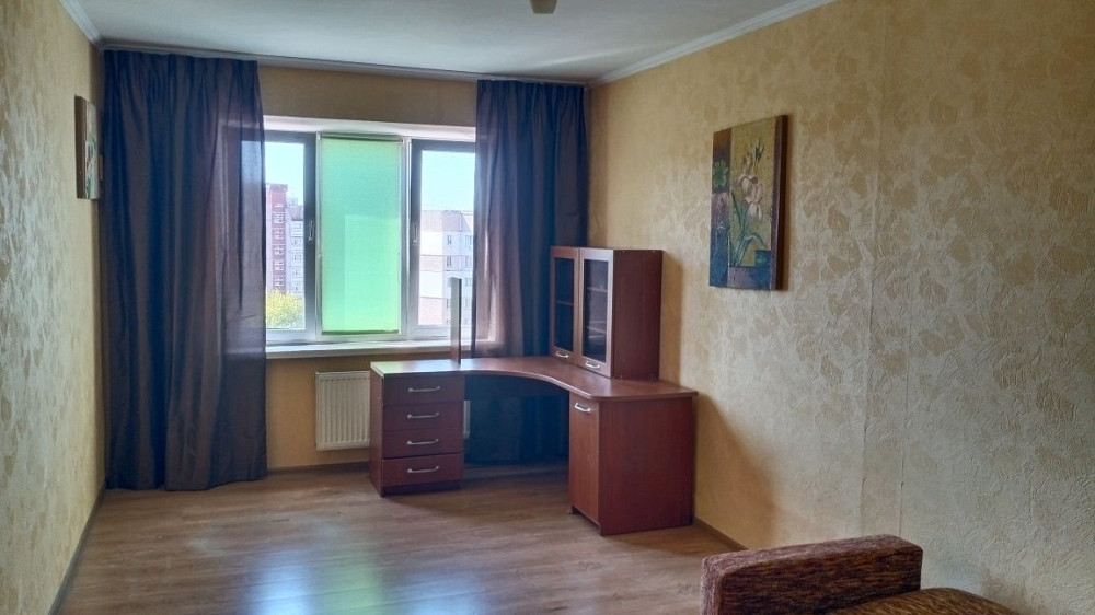 Продаж власної 1 кімнатної квартири по вул Незалежності Чернигов - изображение 1