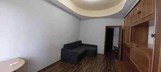 Григоренка 39Б,продам 1  кім м.Позняки 400 метрів, чистий продаж Київ