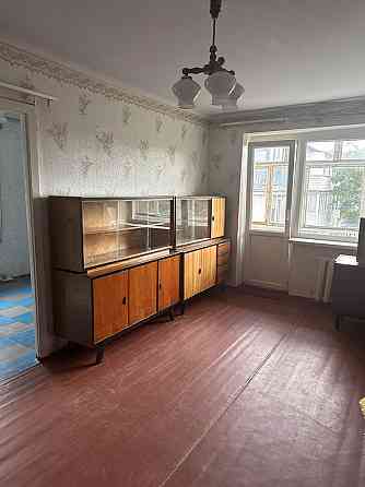 Продам 2 кім. квартиру по вул.Федора Караманца Кривой Рог