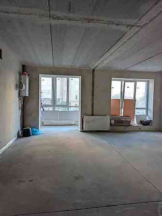 Квартира з чорновим ремонтом у зданій новобудові Ивано-Франковск