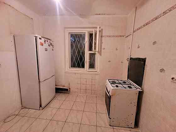 Продам 2к Подільський р-н вул Правди пр-т ( Европейського Союзу )33 Київ