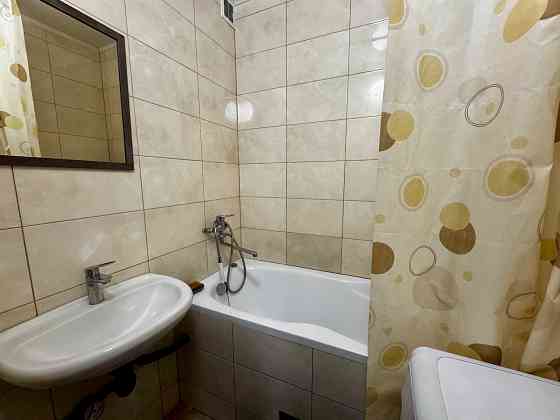 Трикімнатна квартира. Київ. теремки. республіка. Київ