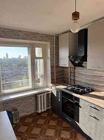 Довгосрокова оренда 1 кімнатна квартира Чоколовський б-р Київ