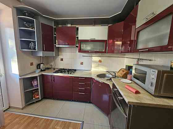 Здається 3 кімнатна  квартира  в районі Грушевського Ужгород