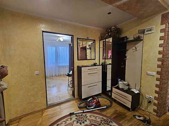 Здається 3 кімнатна  квартира  в районі Грушевського Ужгород