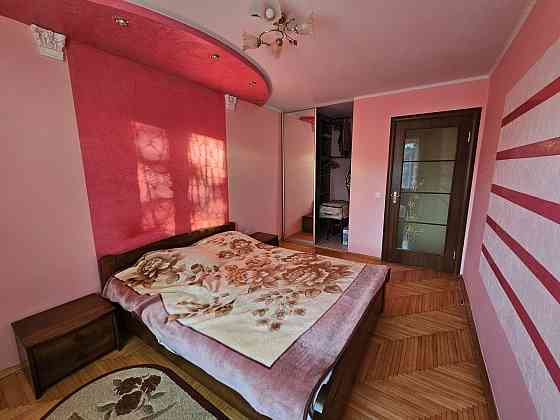 Здається 3 кімнатна  квартира  в районі Грушевського Ужгород