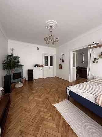 Власник. Стрийський ринок. Австрійський будинок. Львов