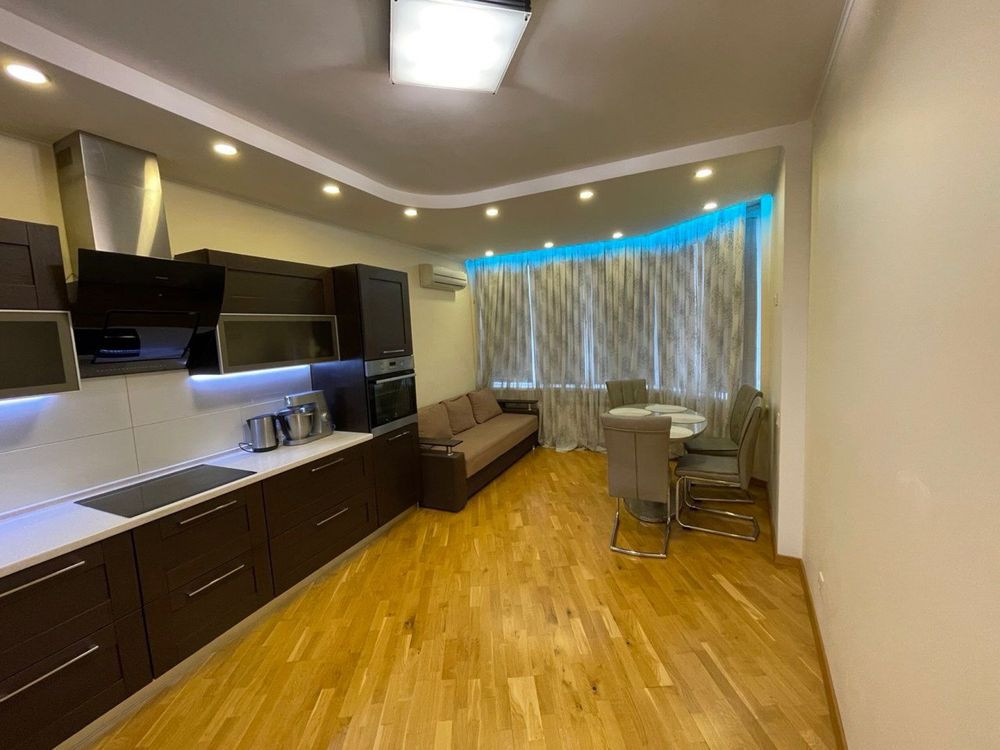 Оренда просторої  та сучасної квартири на  Олени Пчілки 2,  Позняки Київ - зображення 4