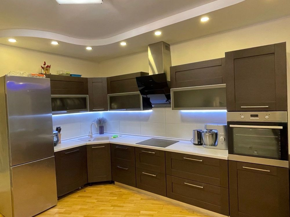 Оренда просторої  та сучасної квартири на  Олени Пчілки 2,  Позняки Київ - зображення 1