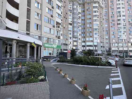 4-кімнатна «під ремонт» в ЖК «Корона» - м.Позняки, Срібнокільська 1 Київ