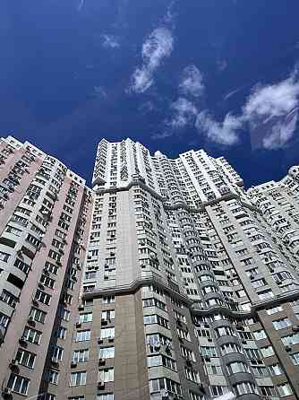 4-кімнатна «під ремонт» в ЖК «Корона» - м.Позняки, Срібнокільська 1 Київ