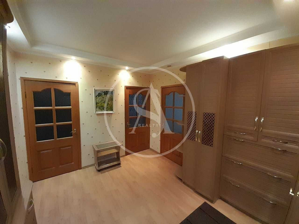 Продам квартиру в гарному стані вул. Заболотного поруч з метро Теремки Київ - зображення 5