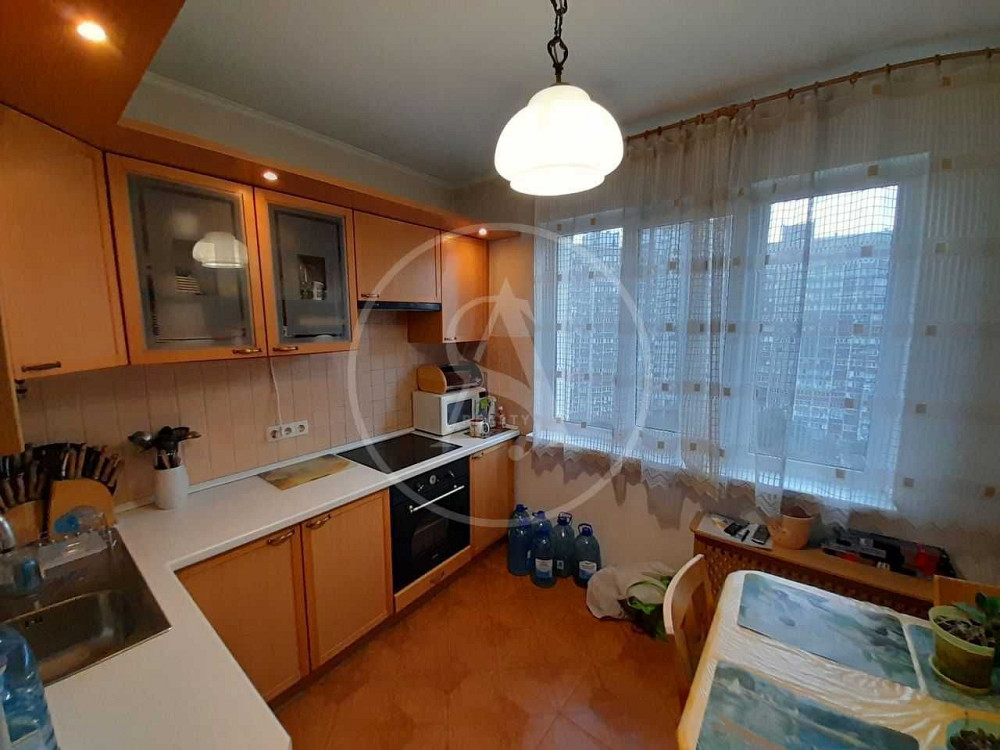 Продам квартиру в гарному стані вул. Заболотного поруч з метро Теремки Київ - зображення 1