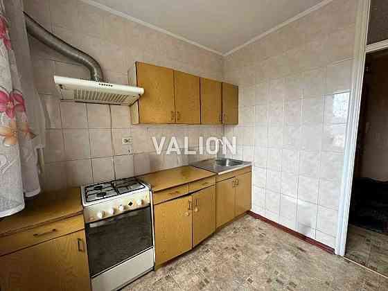 Продаж 3-кімнатна квартира з ремонтом Харківська вул Вишняківська Київ