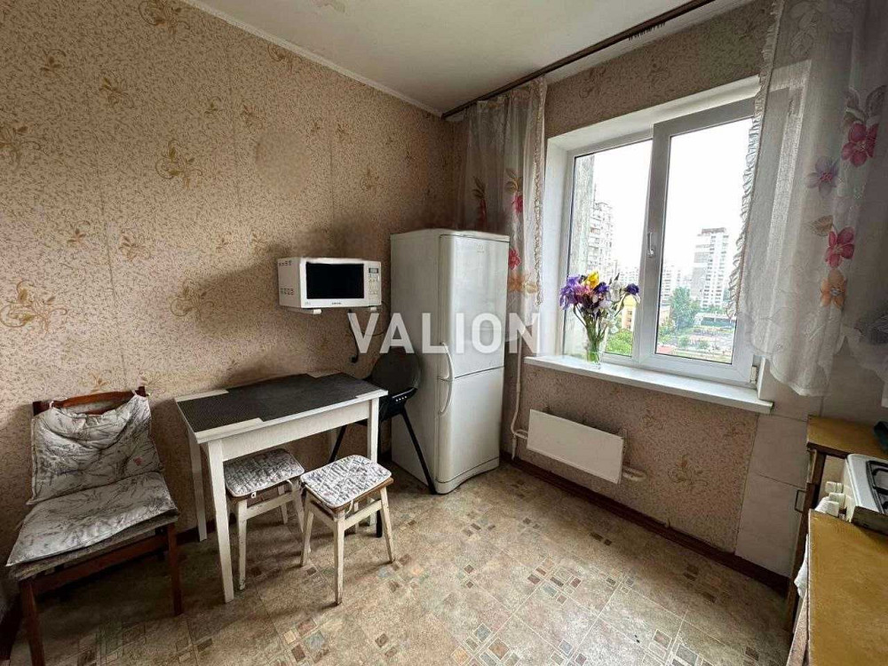 Продаж 3-кімнатна квартира з ремонтом Харківська вул Вишняківська Київ - зображення 4