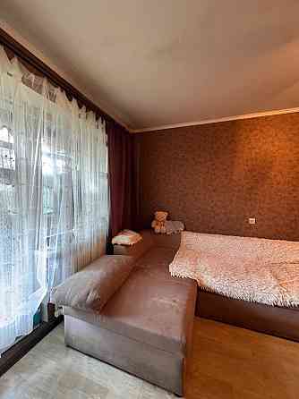 Район 12-ї школи! Продам квартиру! Вул. Грушеського! Рівне