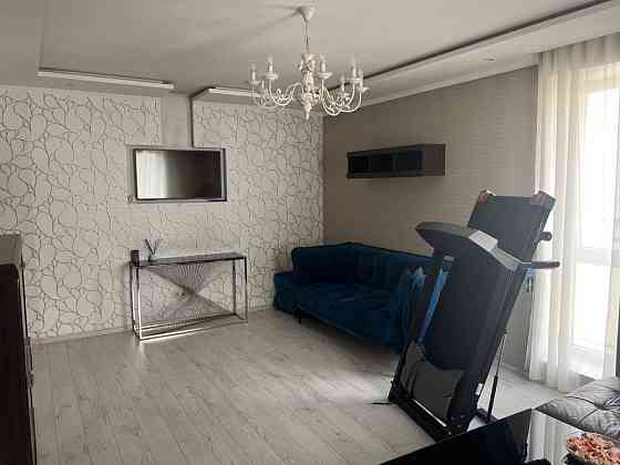 Продаж великої 85м2 повноцінної 3к кв. вул. Івасюка 7 на Каскаді Ивано-Франковск