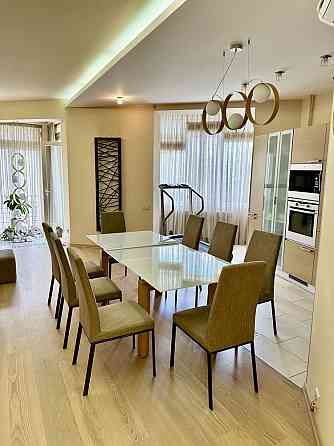 Елітна Квартира 154 м.кв.. Паркова Зона!!! Тихе Затишне місце. Львов