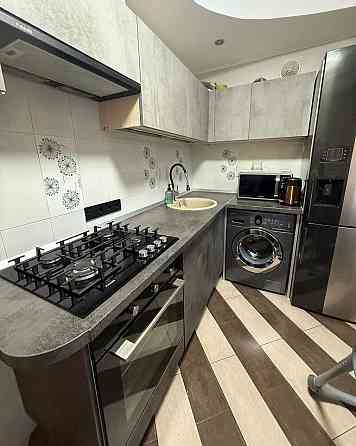 Продам 2-кімн. квартиру, вул. Академіка Шалімова, Відрадний KL Київ