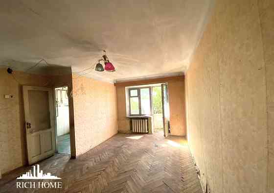 пр. Науки 35, м Деміївська ! 1-кімнатна квартира під ремонт Київ